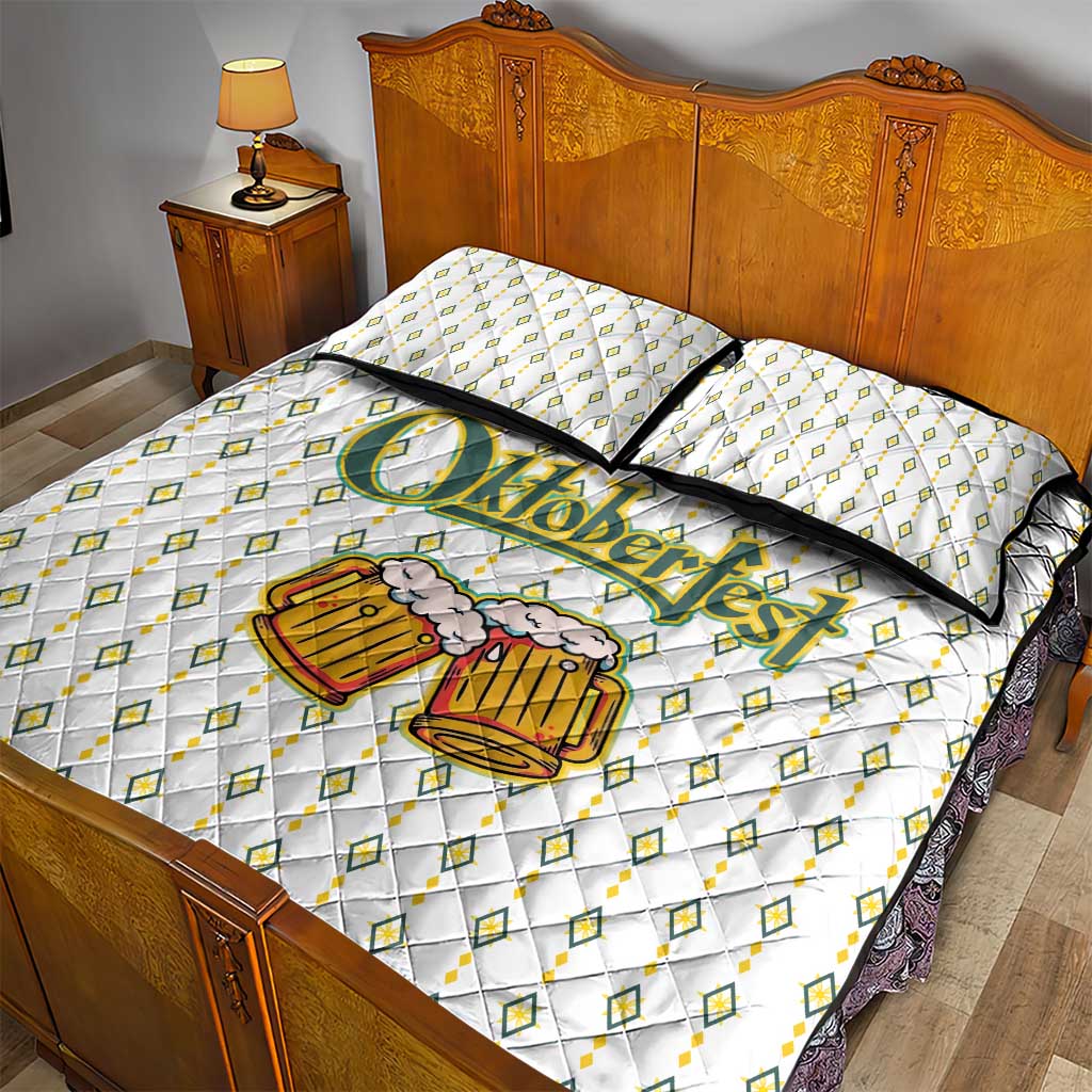 Oktoberfest Quilt Bed Set with Oktoberfest Beer Mug Illustration White Diamond - Wonder Print Shop