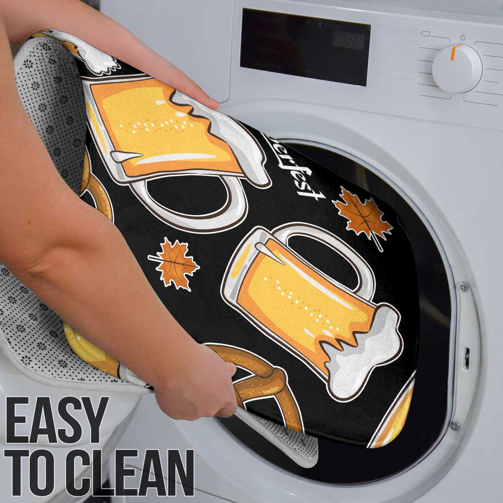 Oktoberfest Bathroom Set with Beer Mug and Pretzel Illustration Black Festive - Wonder Print Shop