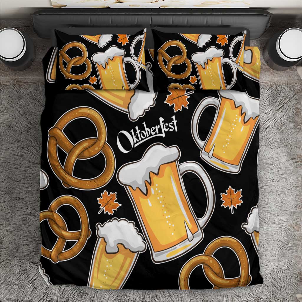 Oktoberfest Bedding Set with Beer Mug and Pretzel Illustration Black Festive - Wonder Print Shop