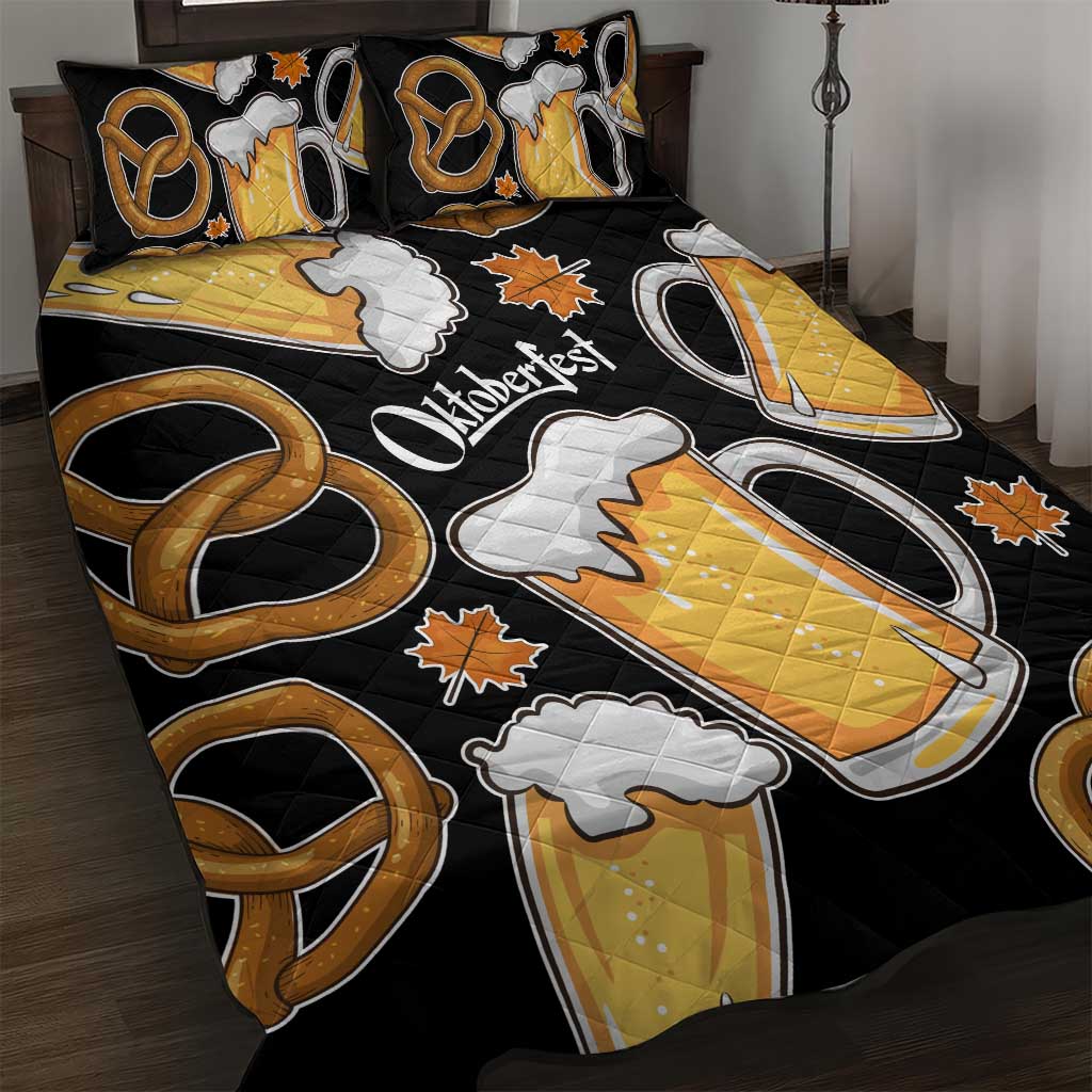 Oktoberfest Quilt Bed Set with Beer Mug and Pretzel Illustration Black Festive - Wonder Print Shop