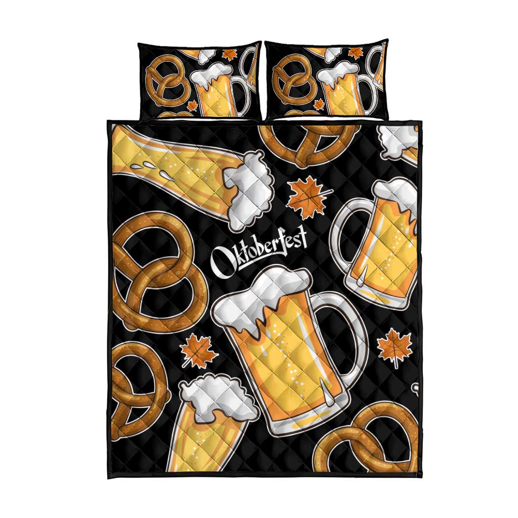 Oktoberfest Quilt Bed Set with Beer Mug and Pretzel Illustration Black Festive - Wonder Print Shop