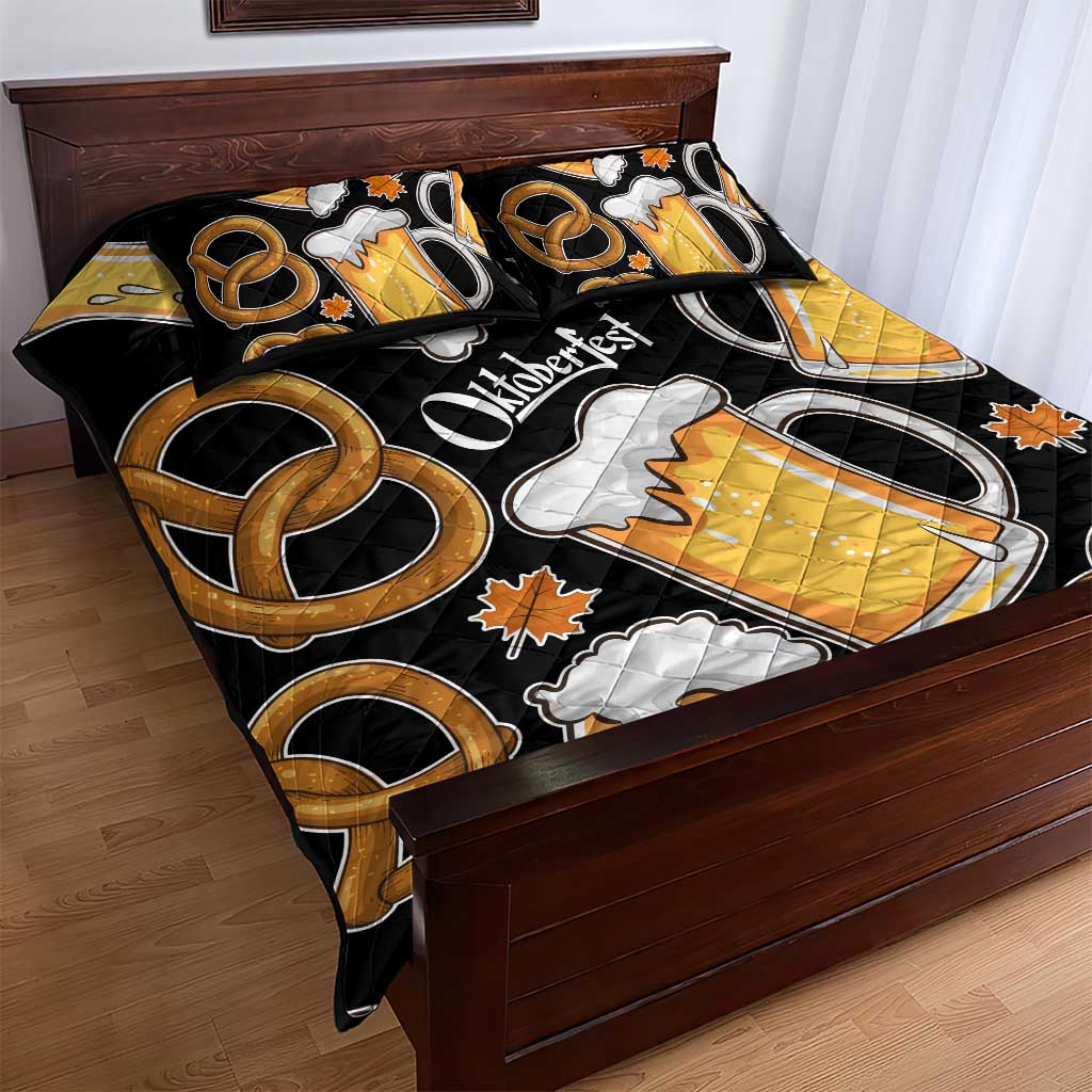 Oktoberfest Quilt Bed Set with Beer Mug and Pretzel Illustration Black Festive - Wonder Print Shop