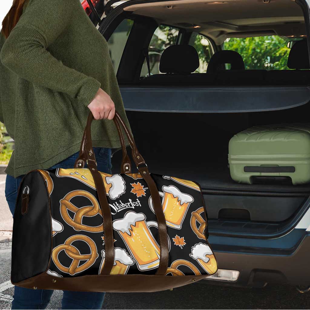 Oktoberfest Travel Bag with Beer Mug and Pretzel Illustration Black Festive - Wonder Print Shop