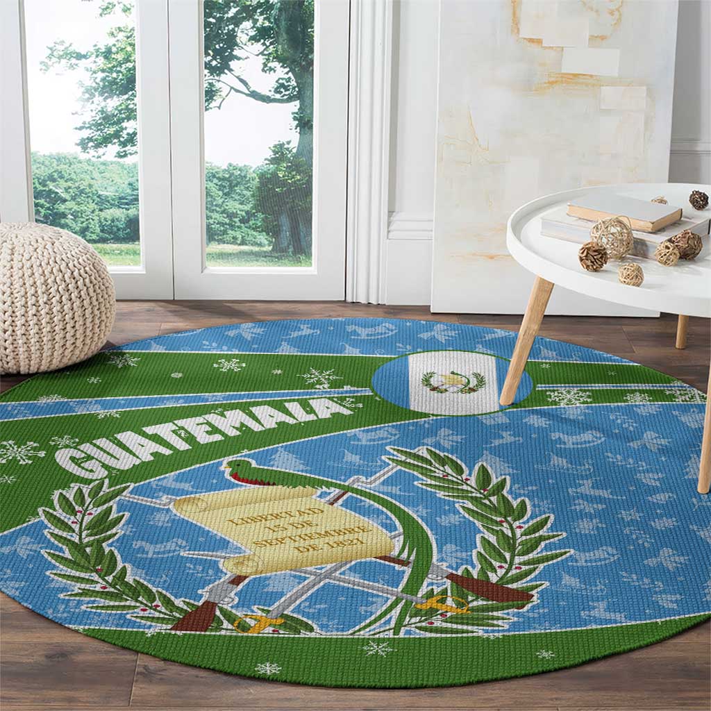 Guatemala Christmas Round Carpet with Blue Green Christmas Quetzal Bird Gift and Coat of Arms - Wonder Print Shop