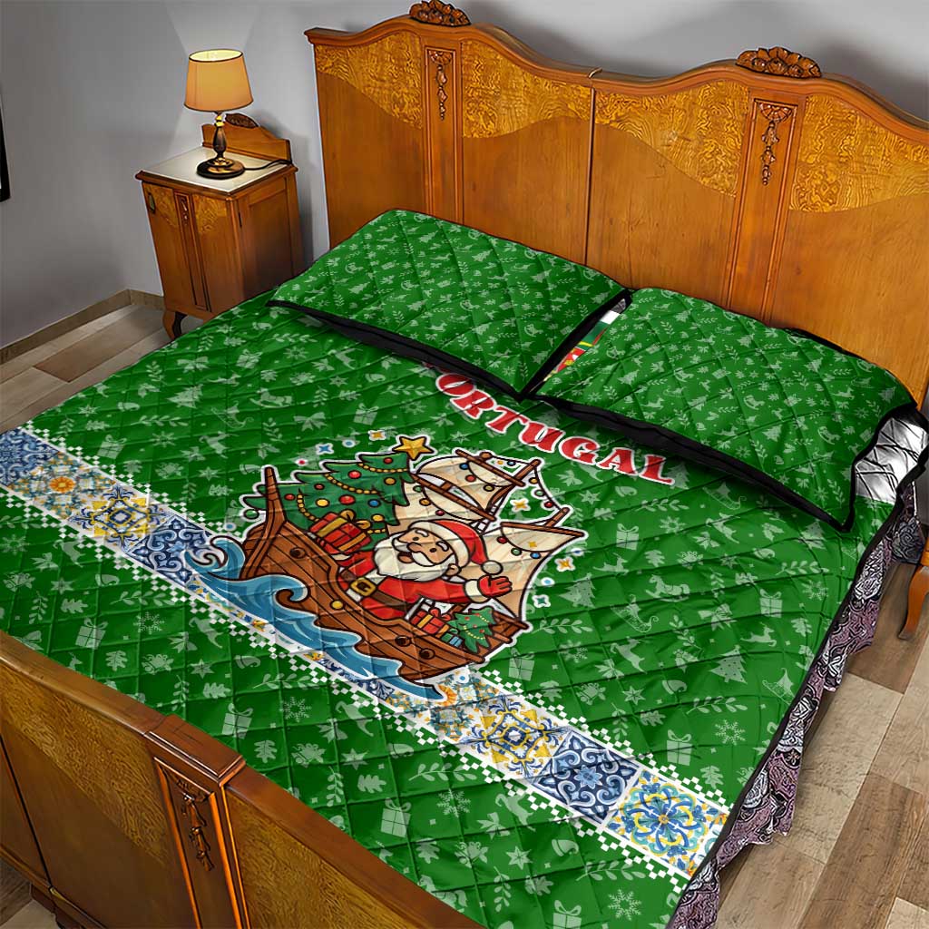 Portugal Christmas Quilt Bed Set with Green Red Santa Ship Tree and Coat of Arms - Wonder Print Shop