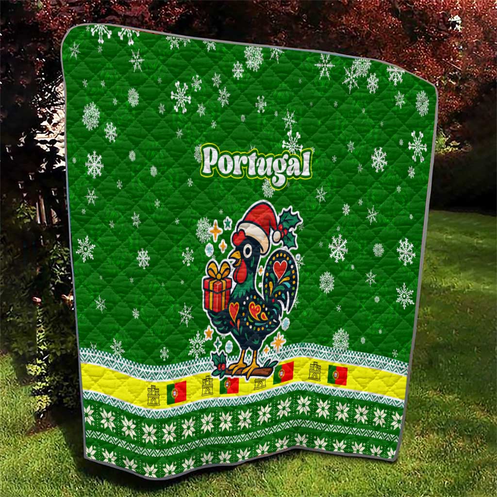 Portugal Christmas Quilt with Green Galo de Barcelos Rooster Santa Hat and Gift - Wonder Print Shop