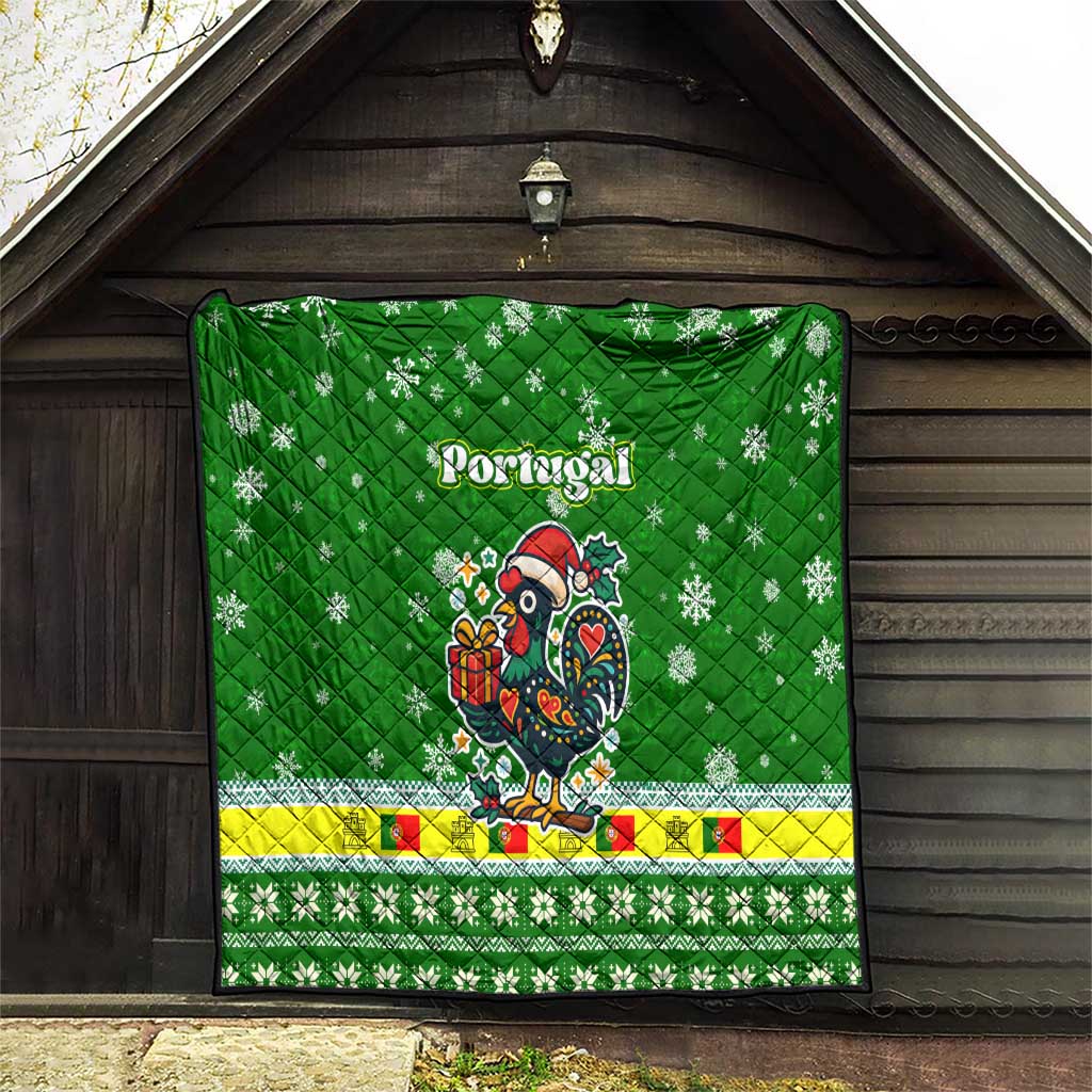 Portugal Christmas Quilt with Green Galo de Barcelos Rooster Santa Hat and Gift - Wonder Print Shop