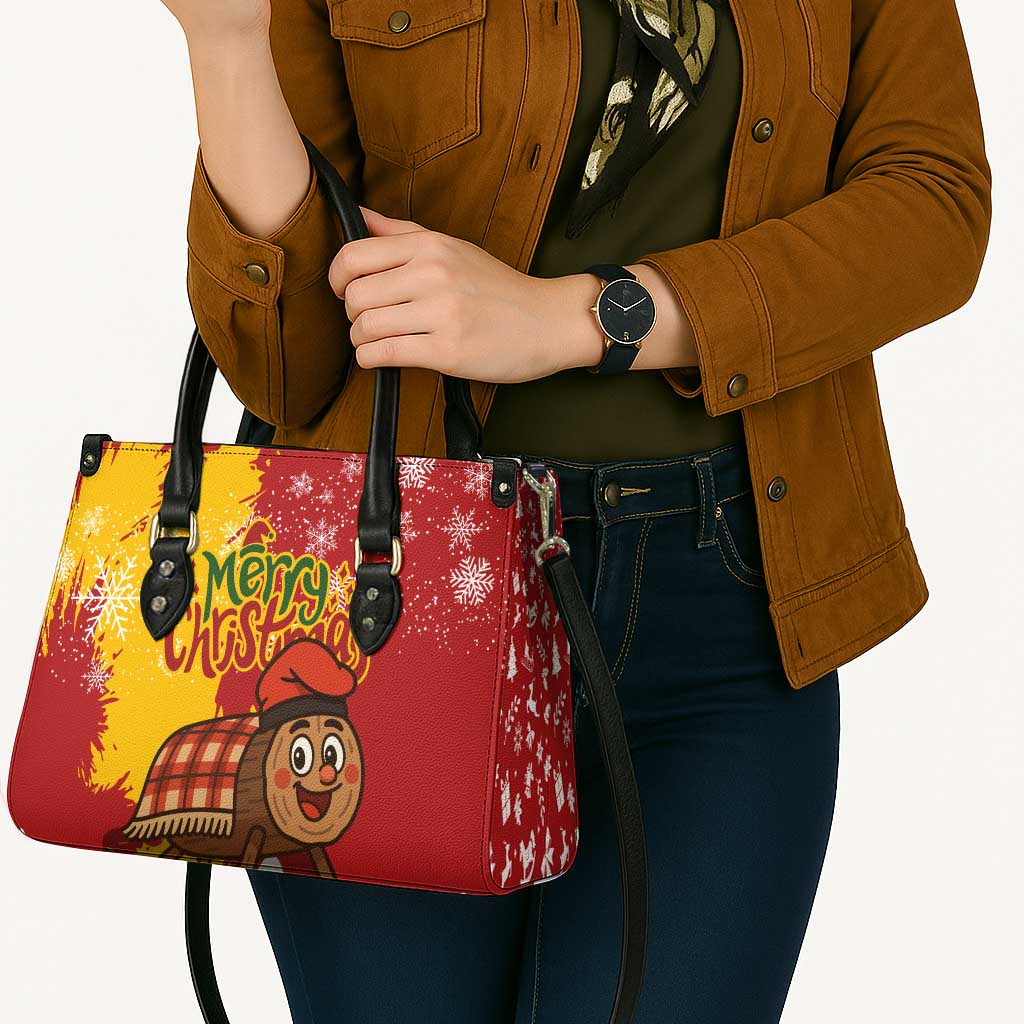 Spain Christmas Leather Bag with Tio de Nadal Log Snowflakes Spanish Flag and Holiday Wreath - Wonder Print Shop