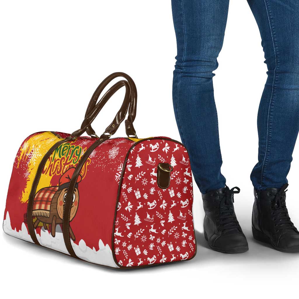 Spain Christmas Travel Bag with Tio de Nadal Log Snowflakes Spanish Flag and Holiday Wreath - Wonder Print Shop