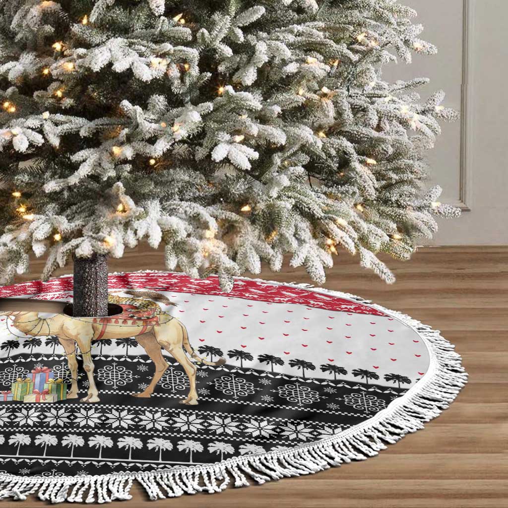 Yemen Christmas Tree Skirt with Camel Leopard Falcon Red Black White Snowflake - Wonder Print Shop