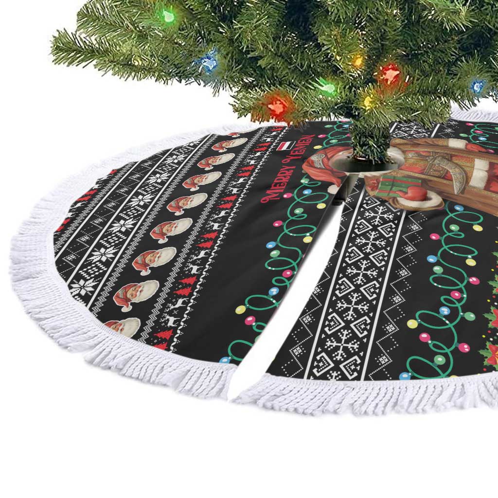Yemen Christmas Tree Skirt with Traditional Santa Black Snowflake Pattern and Festive Lights - Wonder Print Shop