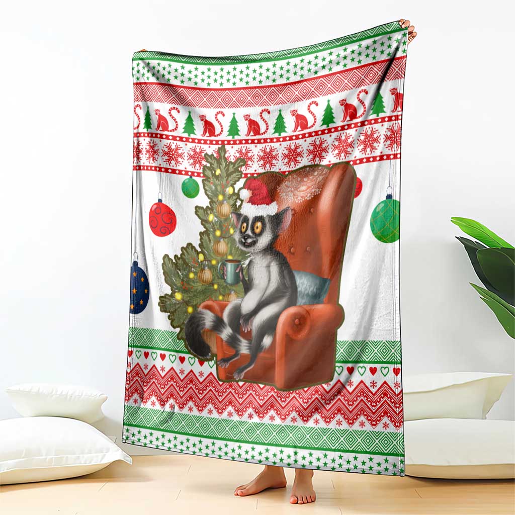 Madagascar Christmas Blanket with Lemur Santa Hat Holiday Tree and Festive Pattern - Wonder Print Shop