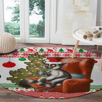 Madagascar Christmas Round Carpet with Lemur Santa Hat Holiday Tree and Festive Pattern - Wonder Print Shop