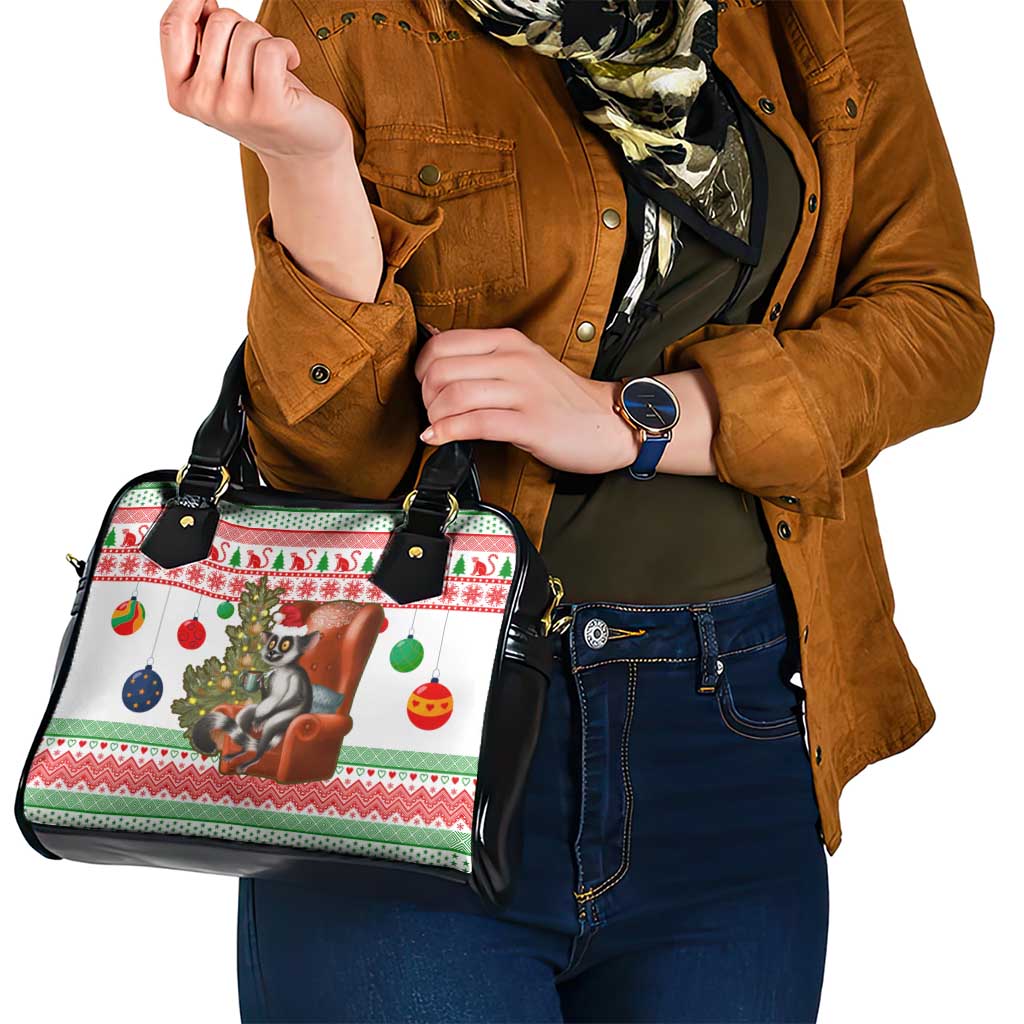 Madagascar Christmas Shoulder Handbag with Lemur Santa Hat Holiday Tree and Festive Pattern - Wonder Print Shop