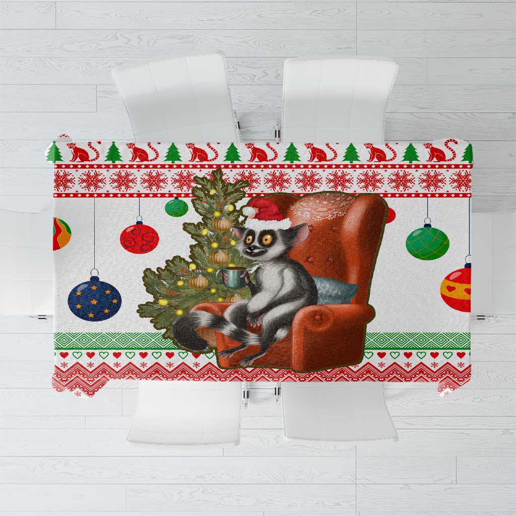 Madagascar Christmas Tablecloth with Lemur Santa Hat Holiday Tree and Festive Pattern - Wonder Print Shop