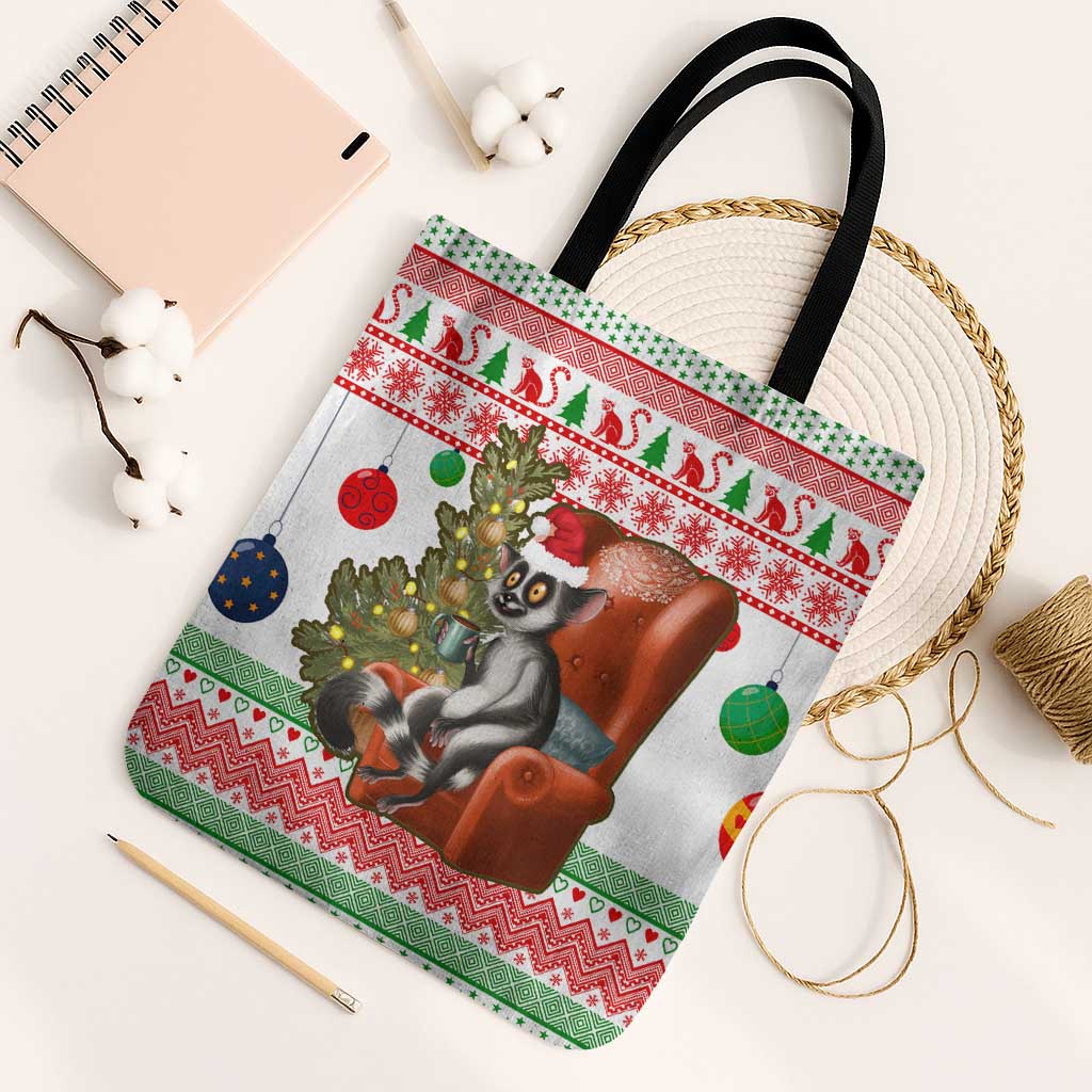 Madagascar Christmas Tote Bag with Lemur Santa Hat Holiday Tree and Festive Pattern - Wonder Print Shop