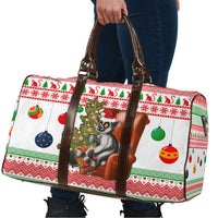 Madagascar Christmas Travel Bag with Lemur Santa Hat Holiday Tree and Festive Pattern - Wonder Print Shop