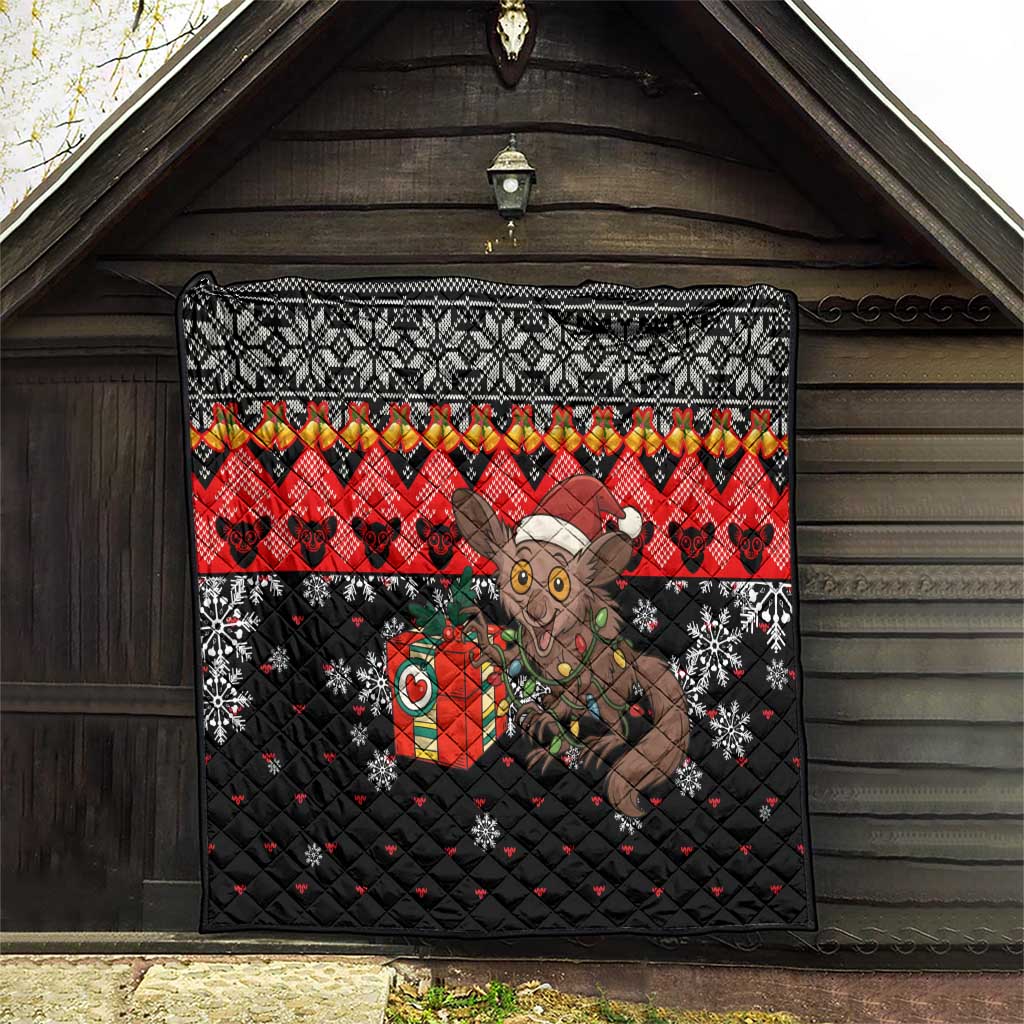 Madagascar Christmas Quilt with Aye Aye Lemur Santa Hat Holiday Lights and Gift Box Pattern - Wonder Print Shop