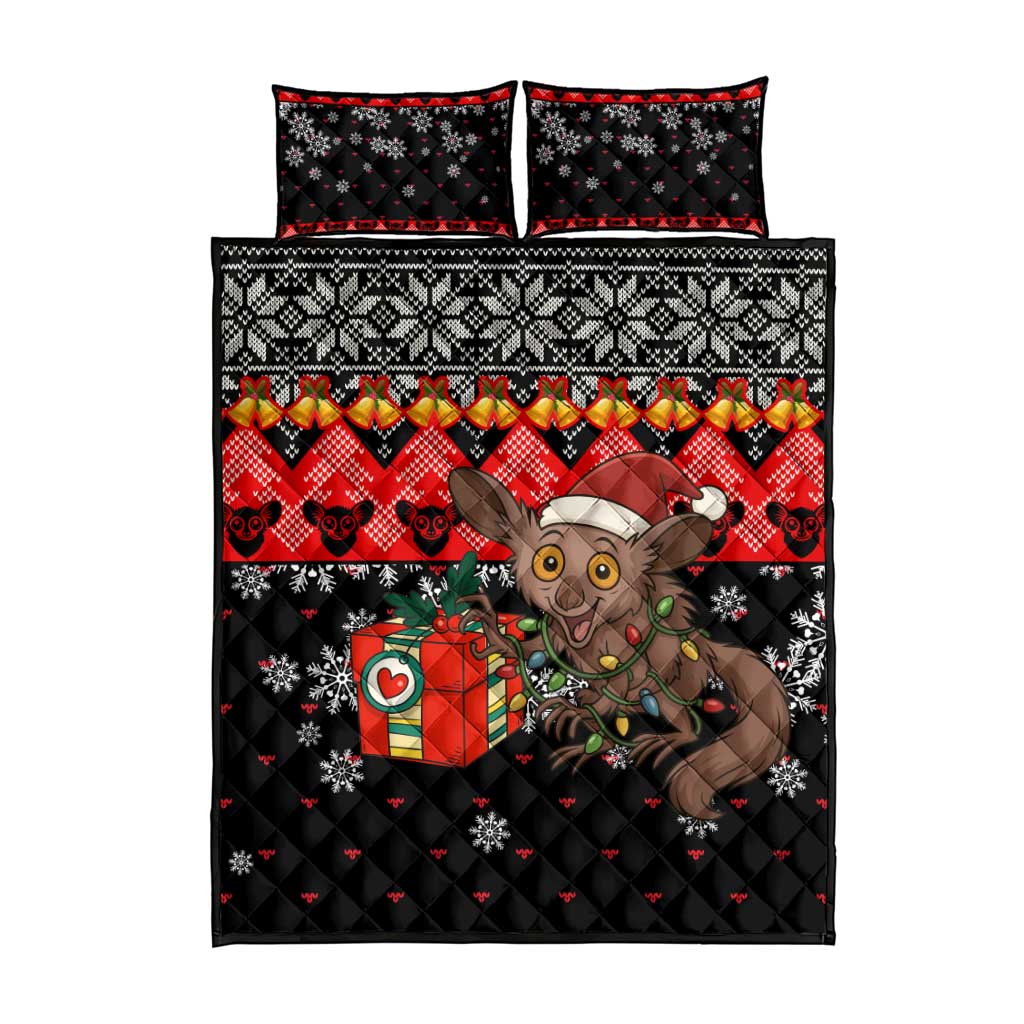 Madagascar Christmas Quilt Bed Set with Aye Aye Lemur Santa Hat Holiday Lights and Gift Box Pattern - Wonder Print Shop