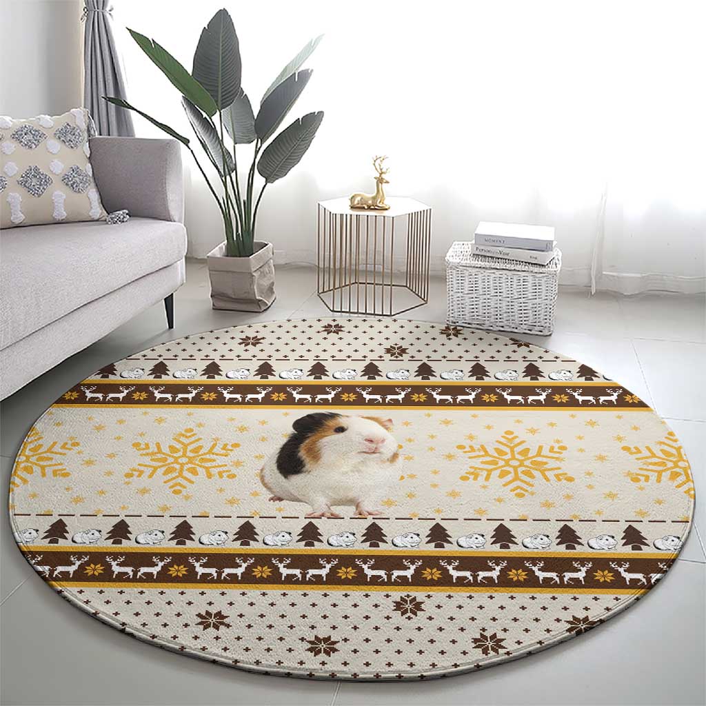 Guinea Pig Christmas Round Carpet with Snowflakes Trees and Reindeer Pattern - Wonder Print Shop
