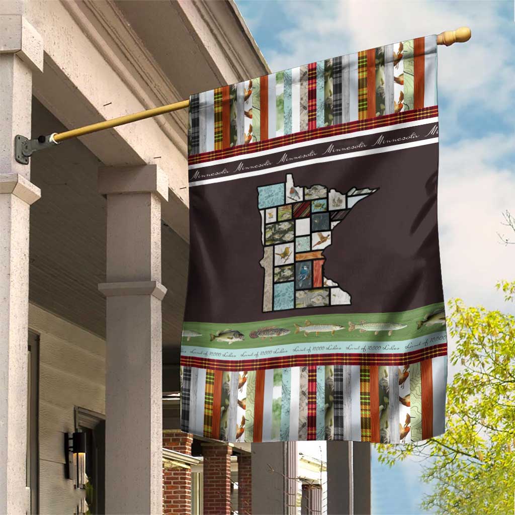 In The Deep Heart Of Minnesota Christmas Design Garden Flag Xmas Holiday Patterns - Wonder Print Shop