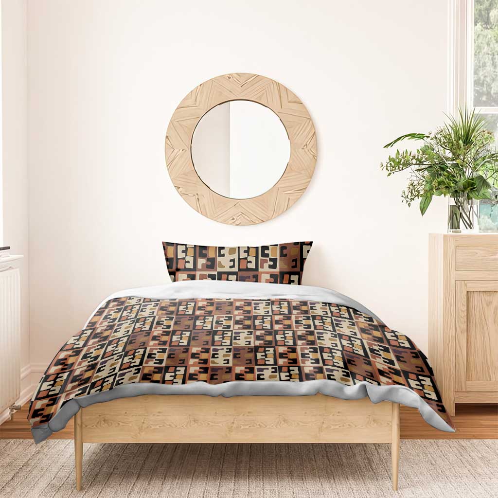 Kuba Flow Bedding Set with Geometric Tribal Blocks and Earth-Tone Mosaic Design - Wonder Print Shop