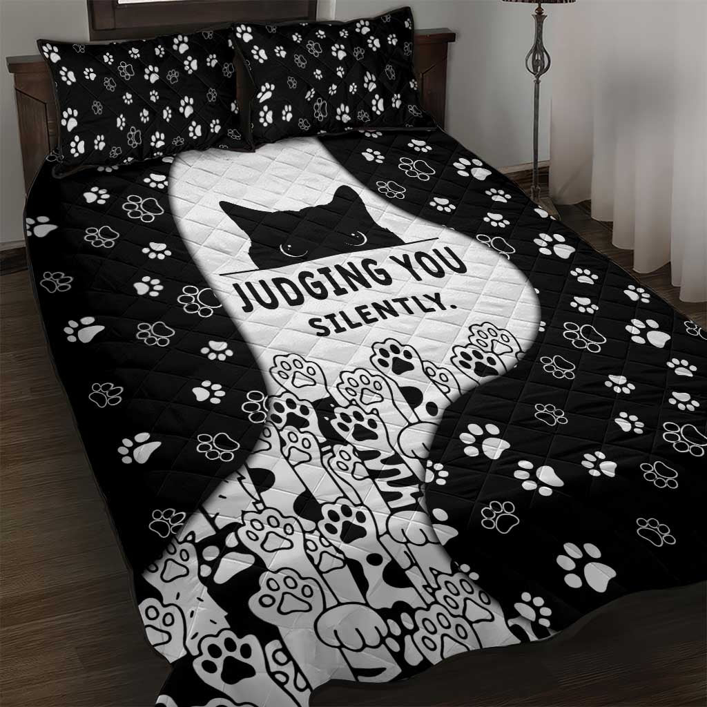 Judging You Silently Quilt Bed Set Black Cat Playful Monochrome Paw Print