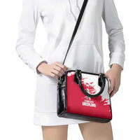 I Stand With Greenland Polar Bear Shoulder Handbag with Splattered Flag Pattern