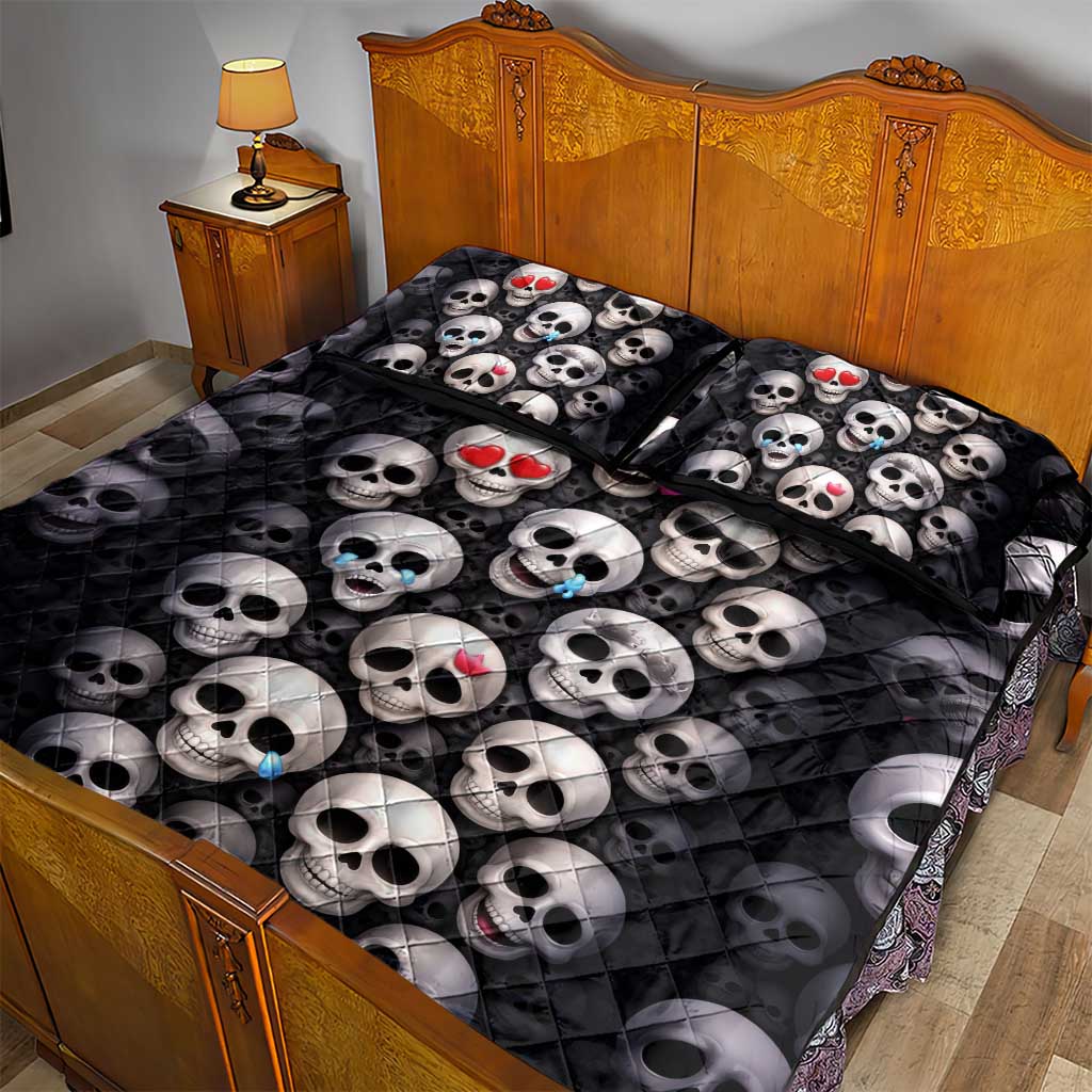 Emoji Skulls Quilt Bed Set Moodboard of the Dead