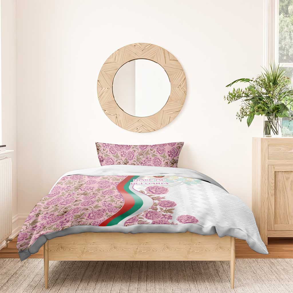Rose of Bulgaria Bedding Set with National Flag Ribbon and Floral Damask Pattern