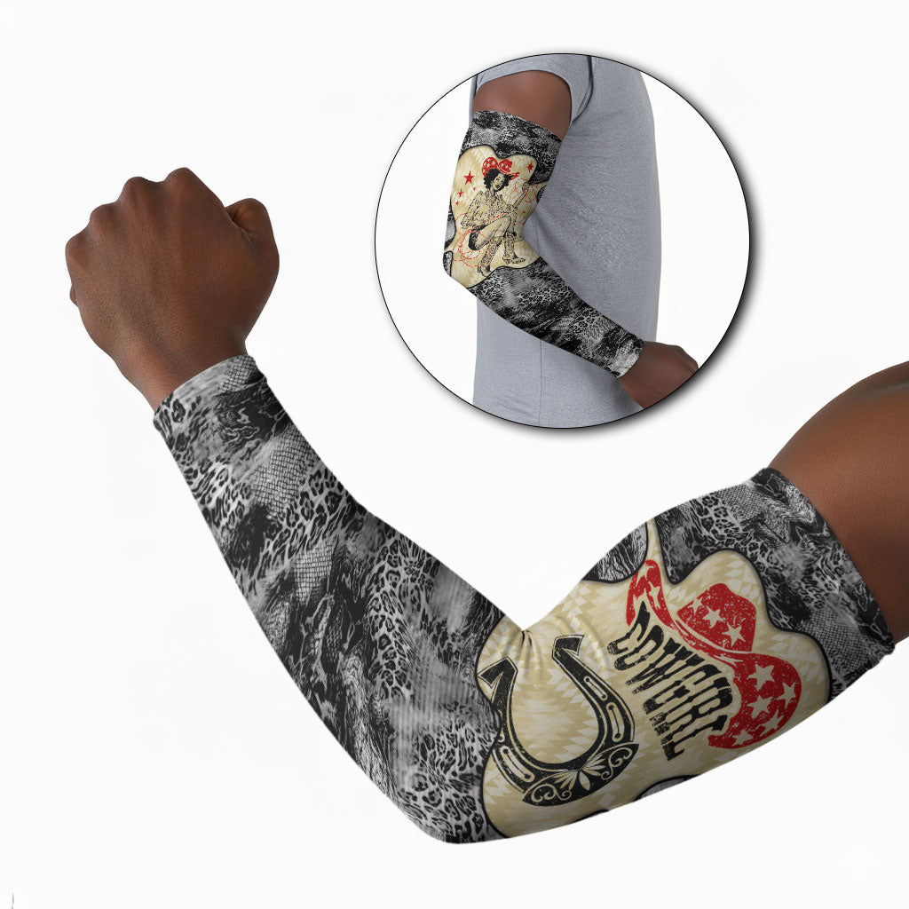 Black Cowgirl Lasso Horseshoe Arm Sleeves Vintage Retro Leopard Animal
