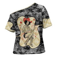 Black Cowgirl Lasso Horseshoe Cross Shoulder Shirt Vintage Retro Leopard Animal
