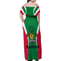 Maldives National Flag and Emblem Family Matching Off Shoulder Maxi Dress and Hawaiian Shirt with Green Red White Colorblock Design