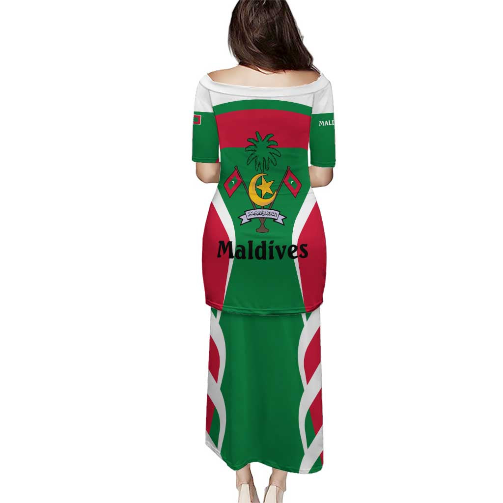 Maldives National Flag and Emblem Puletasi with Green Red White Colorblock Design