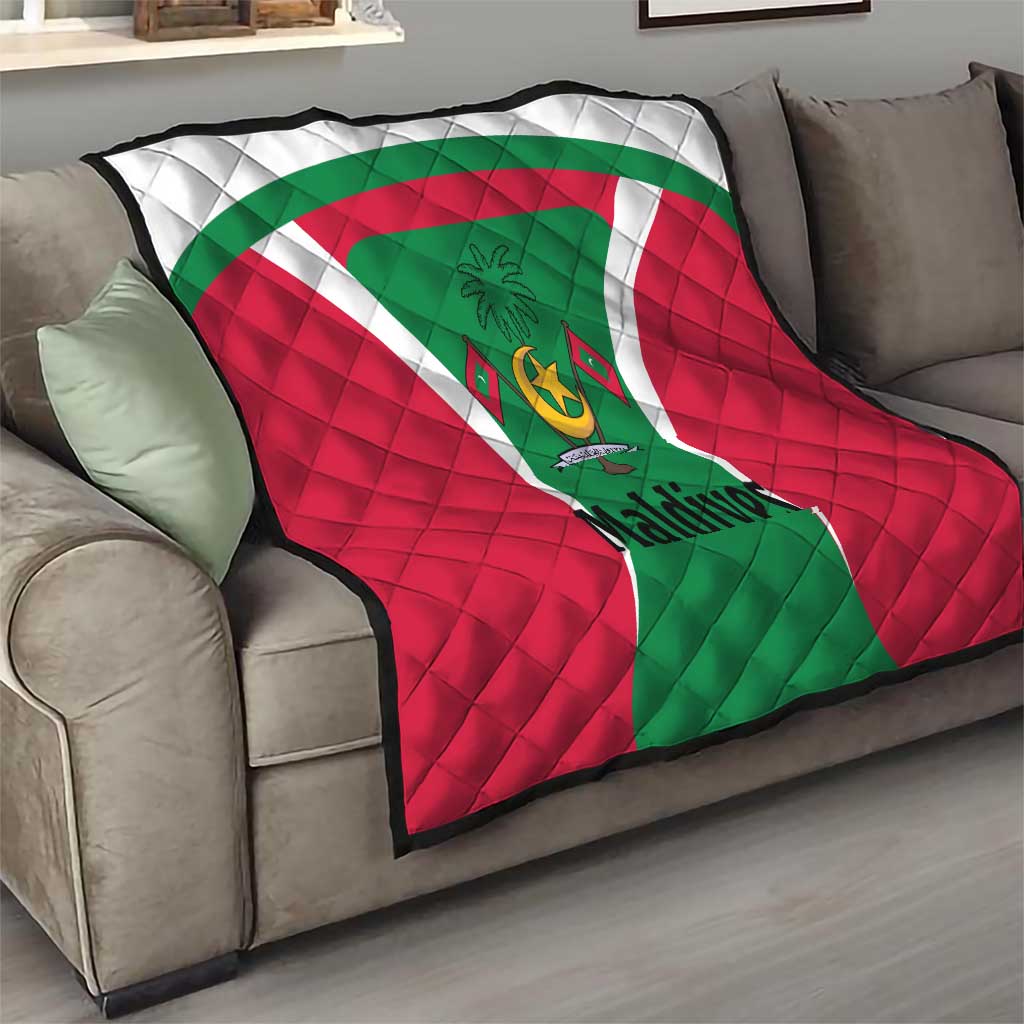 Maldives National Flag and Emblem Quilt with Green Red White Colorblock Design