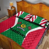 Maldives National Flag and Emblem Quilt Bed Set with Green Red White Colorblock Design
