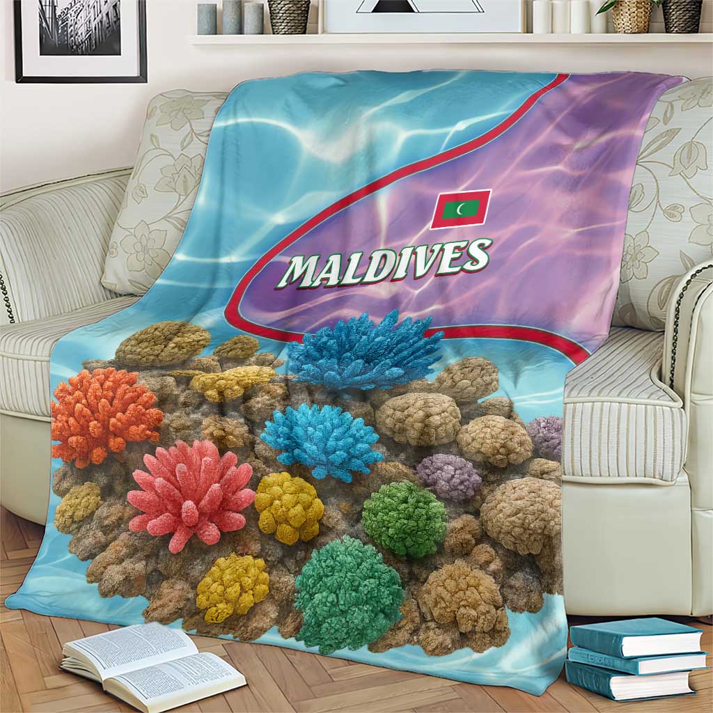 Maldives Coral Reef Ocean Print Blanket with Underwater Pastel Blue and Purple Design
