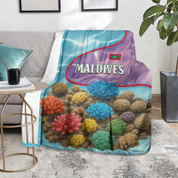 Maldives Coral Reef Ocean Print Blanket with Underwater Pastel Blue and Purple Design