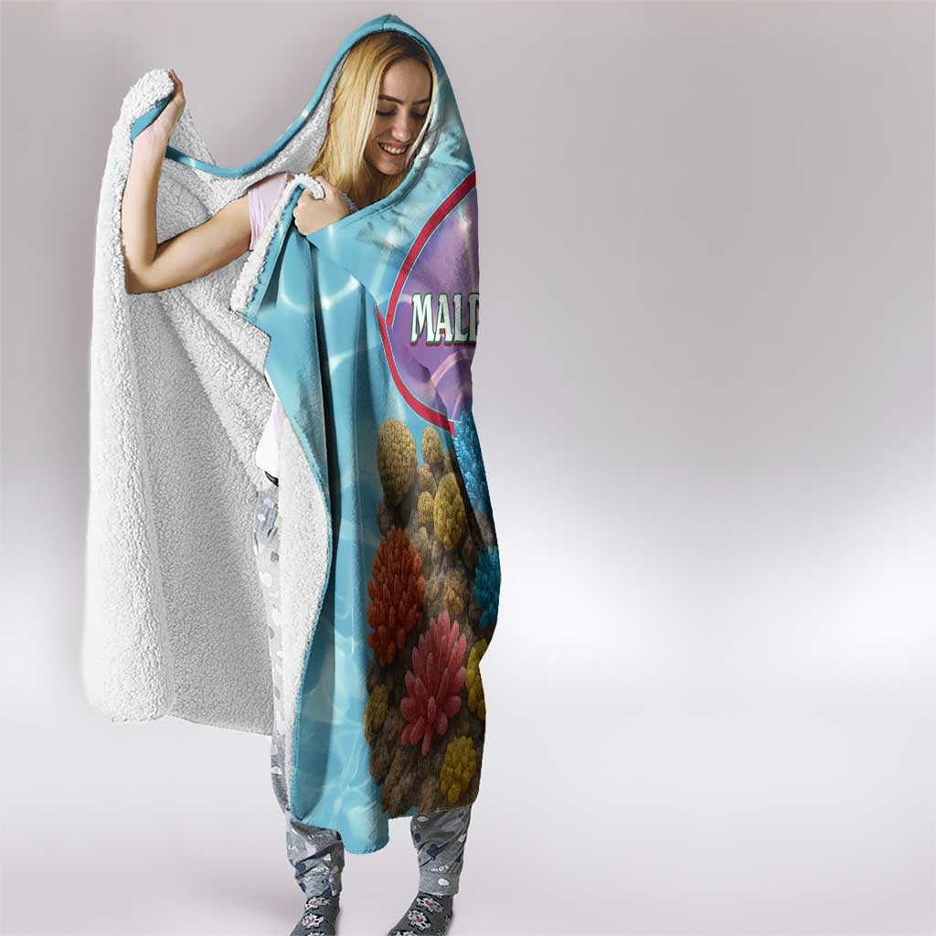 Maldives Coral Reef Ocean Print Hooded Blanket with Underwater Pastel Blue and Purple Design