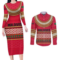 Maldives Tribal Heritage Red Couples Matching Long Sleeve Bodycon Dress and Long Sleeve Button Shirt with Cultural Geometric Pattern and Island Flag Print