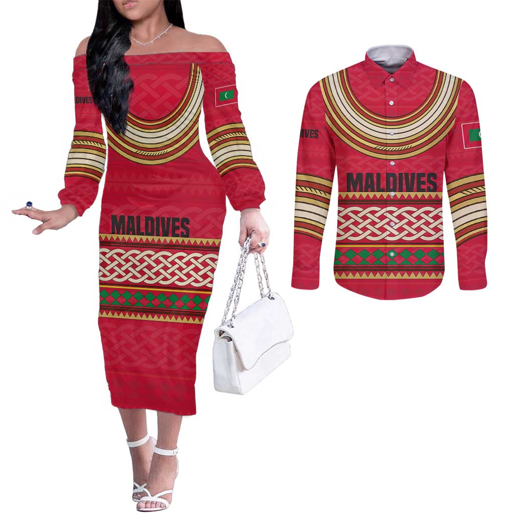 Maldives Tribal Heritage Red Couples Matching Off The Shoulder Long Sleeve Dress and Long Sleeve Button Shirt with Cultural Geometric Pattern and Island Flag Print