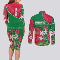 Maldives Floral Bloom Couples Matching Long Sleeve Bodycon Dress and Long Sleeve Button Shirt with Tropical Island Blossoms and National Flag Design