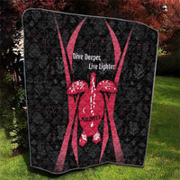 Maldives Dive Turtle Quilt with Coral Reef Pattern and Island Spirit Slogan