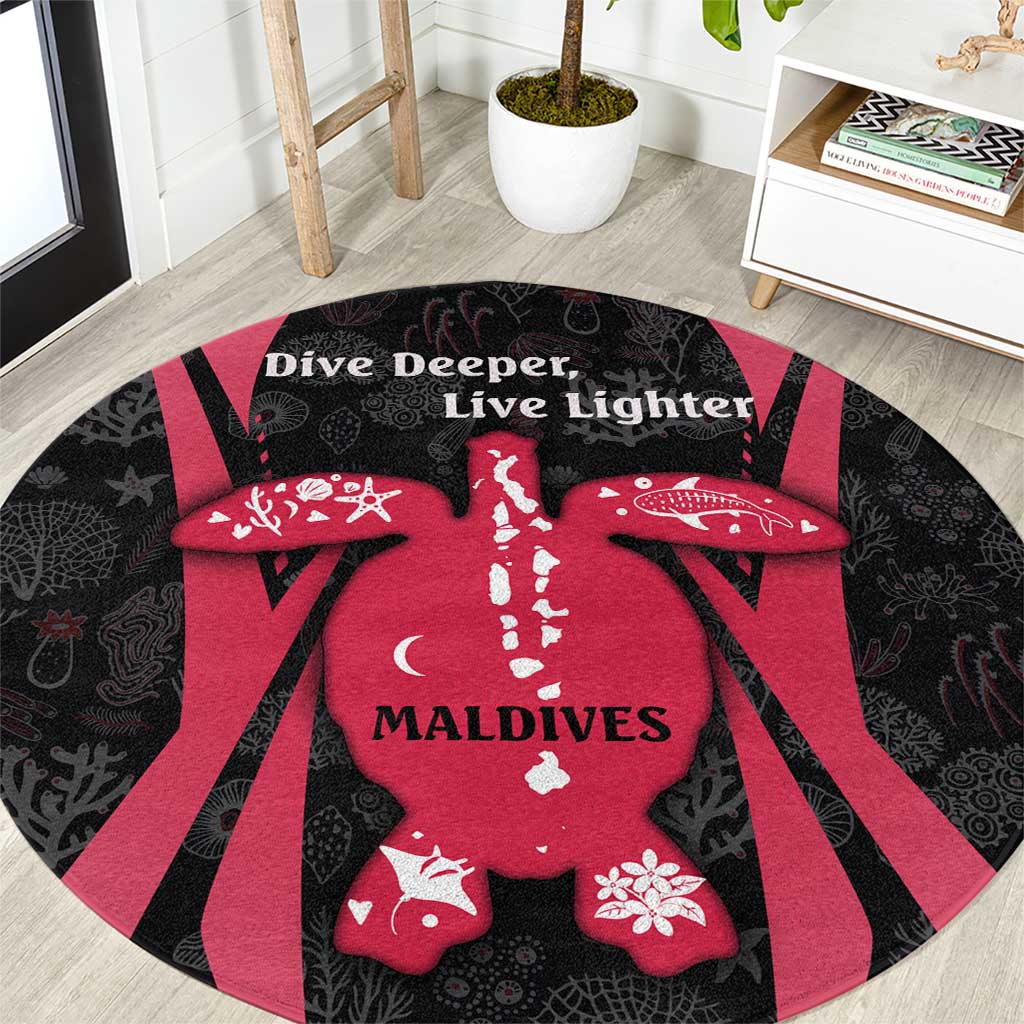 Maldives Dive Turtle Round Carpet with Coral Reef Pattern and Island Spirit Slogan