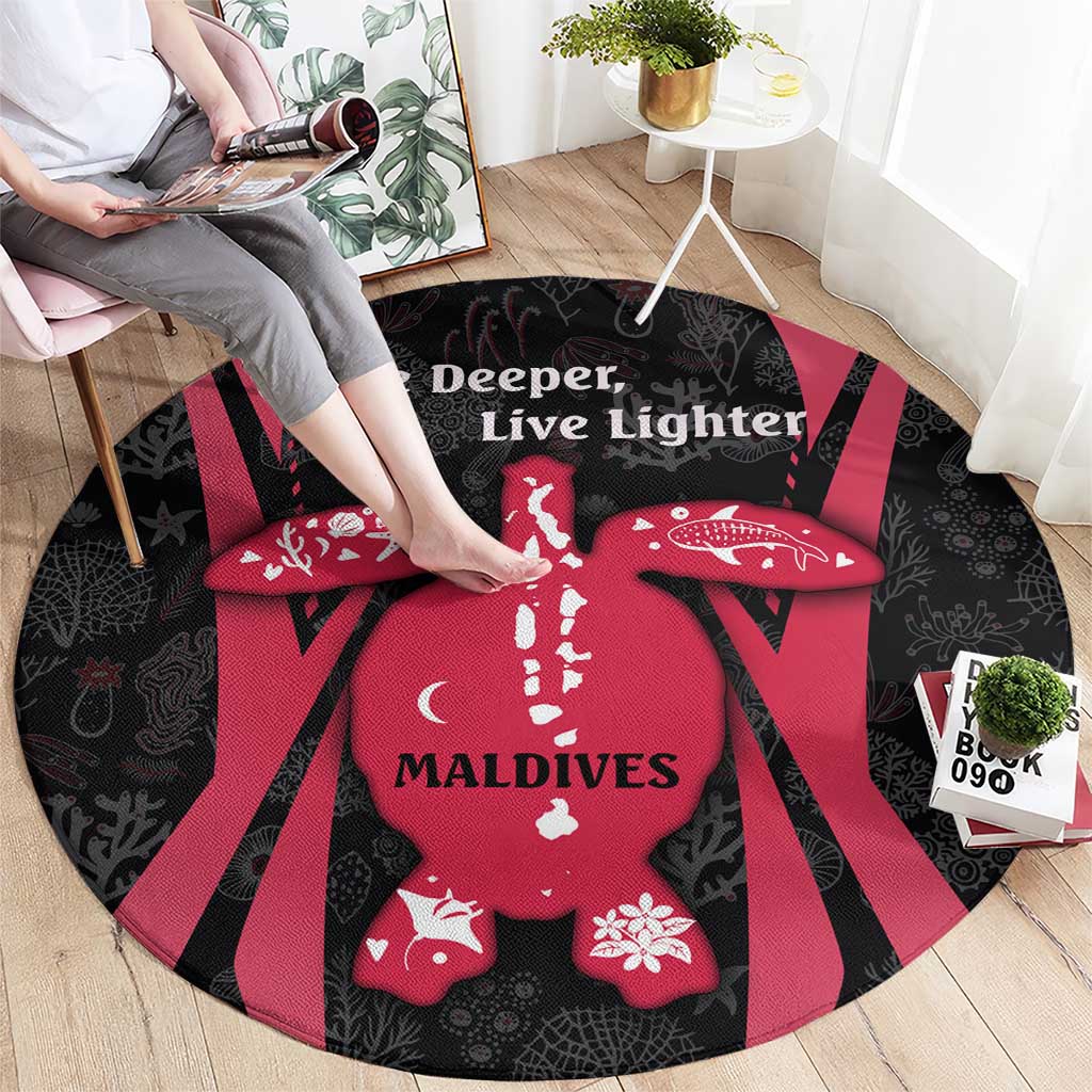 Maldives Dive Turtle Round Carpet with Coral Reef Pattern and Island Spirit Slogan