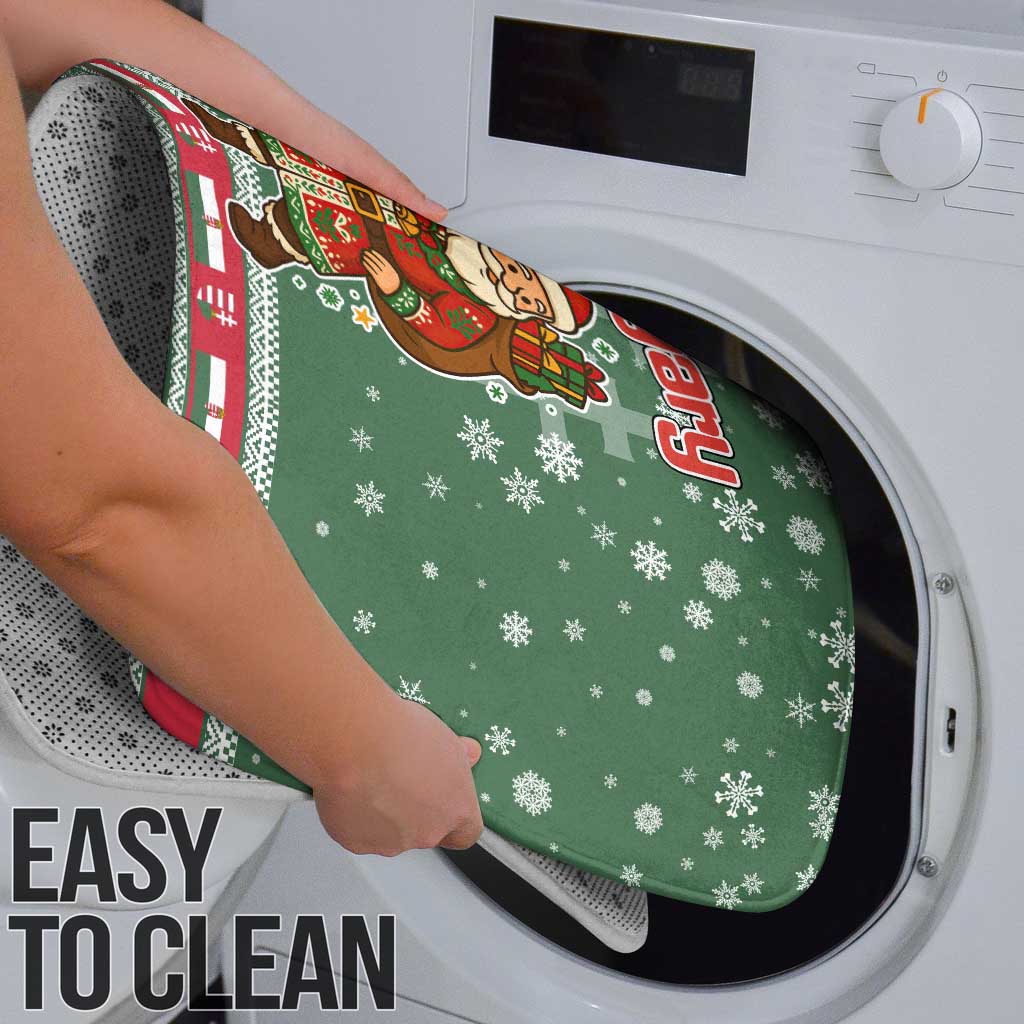 Hungary Christmas Bathroom Set with Green Snowflake Pattern Santa Claus Motif - Wonder Print Shop