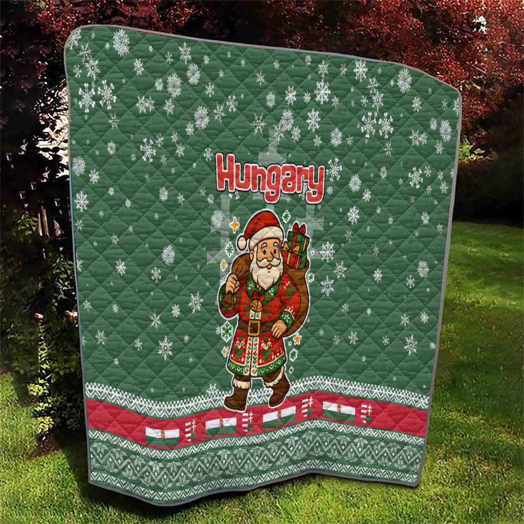 Hungary Christmas Quilt with Green Snowflake Pattern Santa Claus Motif - Wonder Print Shop