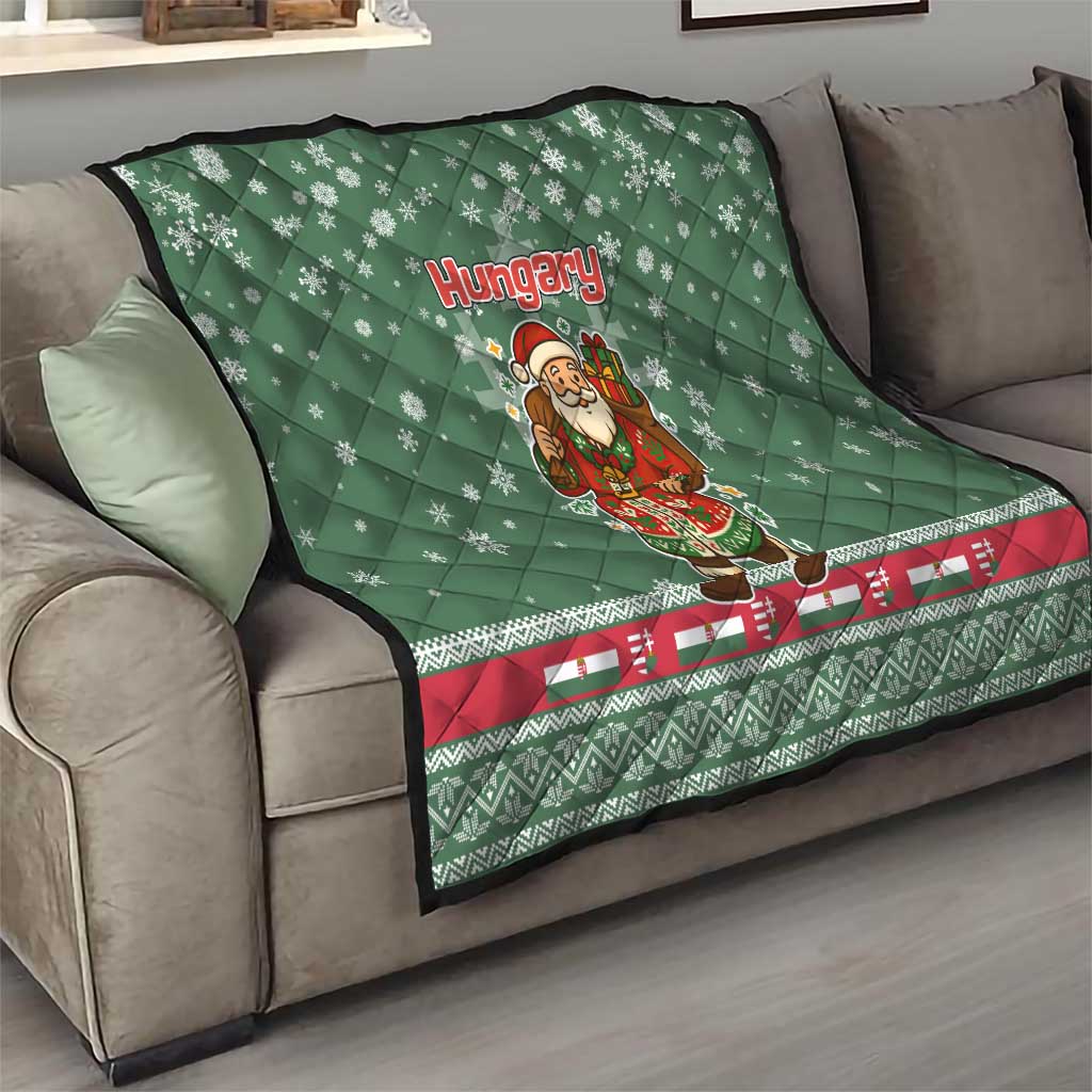 Hungary Christmas Quilt with Green Snowflake Pattern Santa Claus Motif - Wonder Print Shop