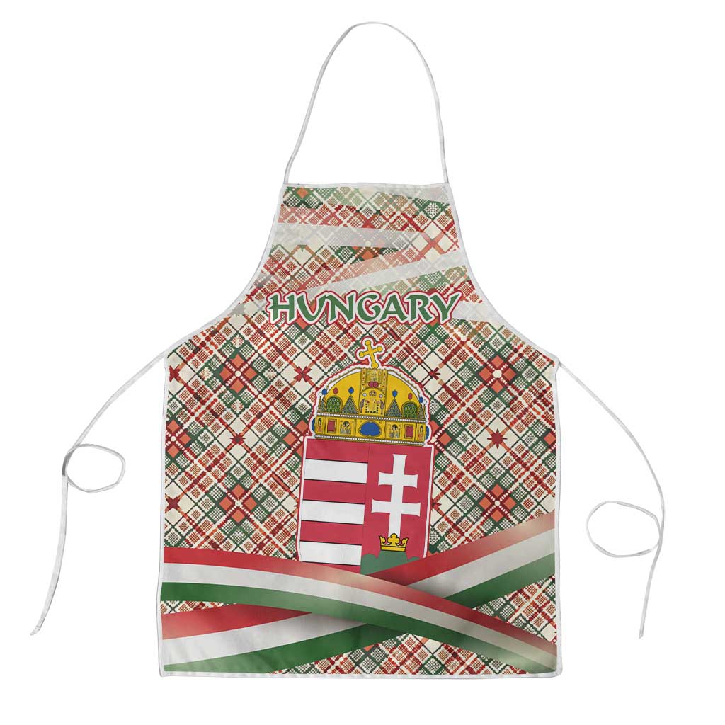 Hungary Christmas Apron with Red Green Plaid Pattern Crown and Double Cross Motif - Wonder Print Shop
