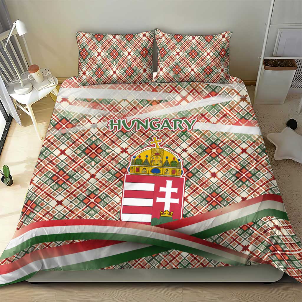 Hungary Christmas Bedding Set with Red Green Plaid Pattern Crown and Double Cross Motif - Wonder Print Shop
